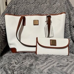 Dooney & Bourke Pebble Grain Purse & Wallet - White